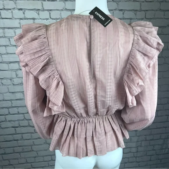 NWT Express Blush Peplum Blouse - Picture 2 of 5